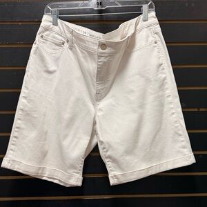 Talbots Flawless Girlfriend Shorts White Denim Women’s Size 14